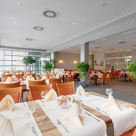 Отель Kongresscenter, Affiliated By Melia 4*