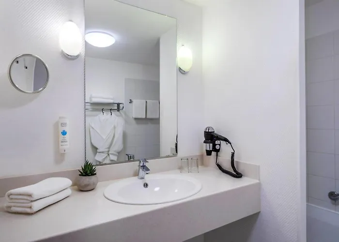 فندق Kongresscenter Affiliated By Melia 4*